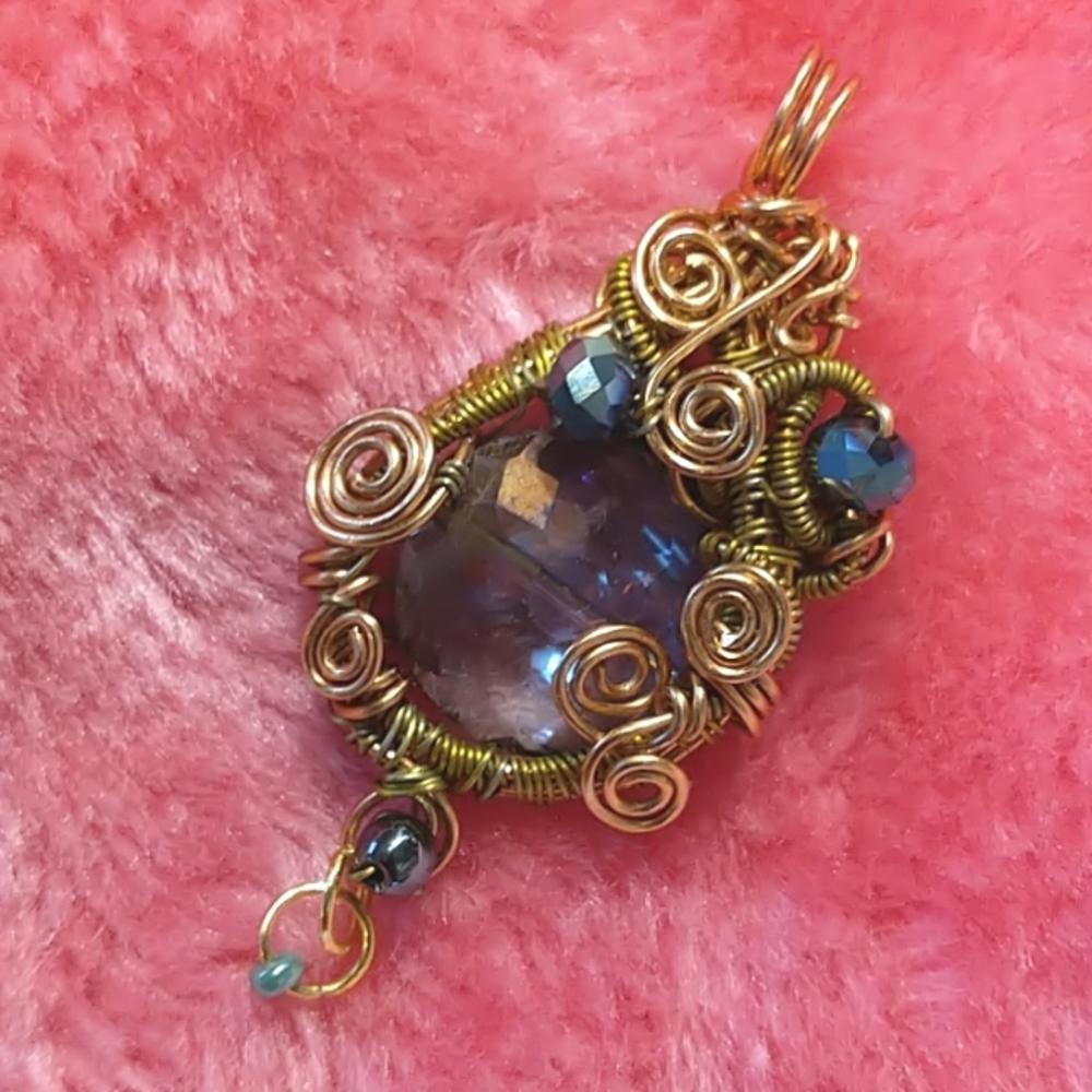 NWT Beautiful Handcrafted Brass Pendant